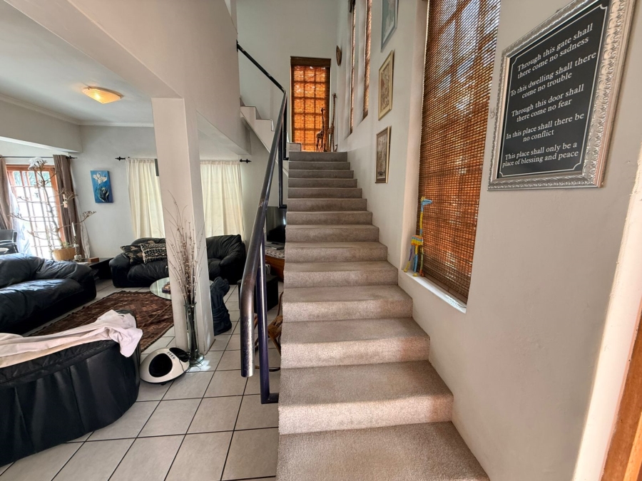 3 Bedroom Property for Sale in Paglande Western Cape